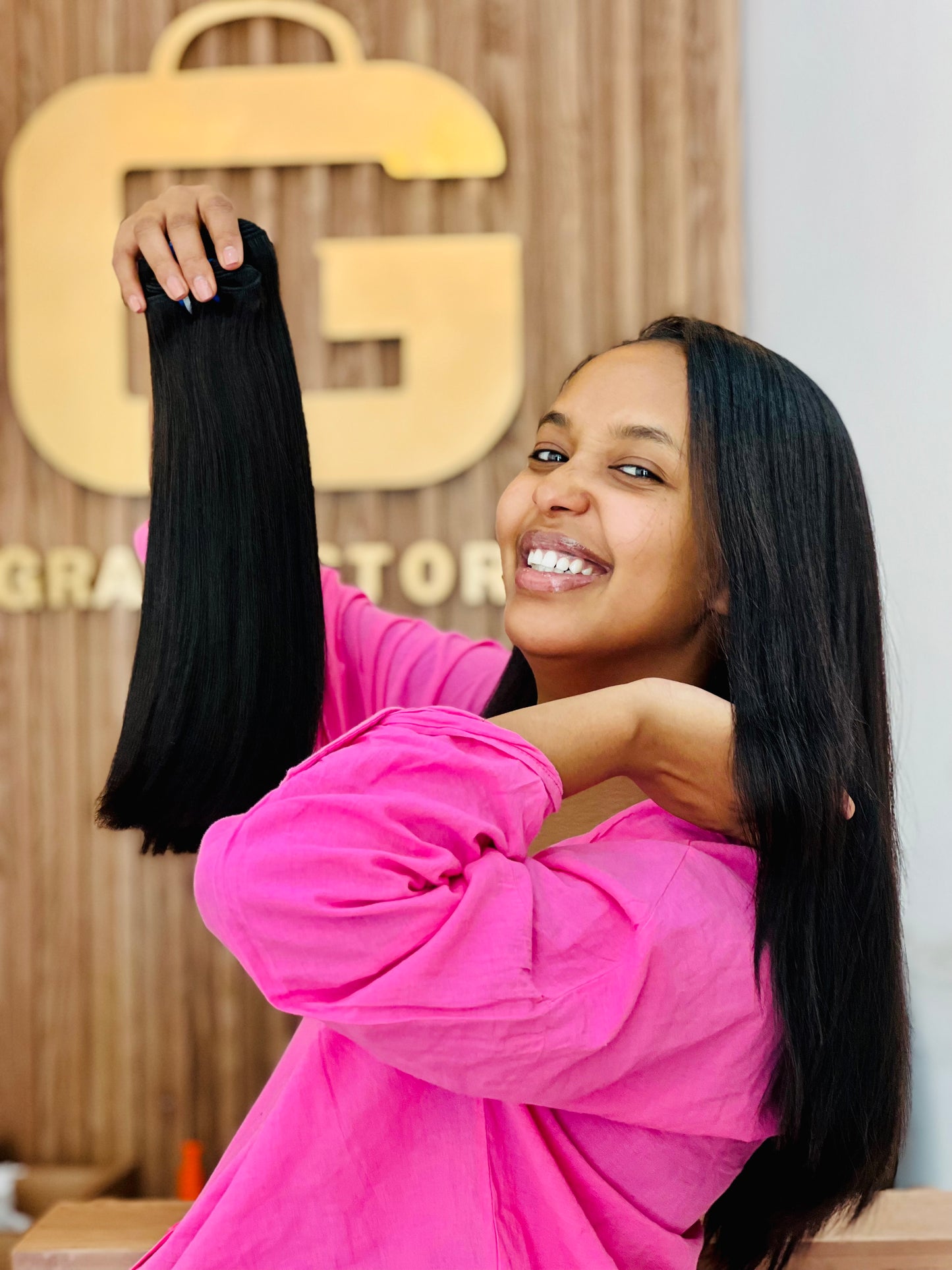 Straight double drown hair. (by piece)